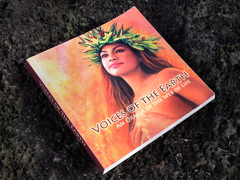 Voices of The Earth - book design by Limor Farber Design Studio